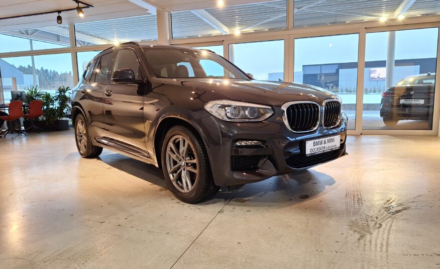 BMW X3 sDrive 18dA M-SPORT