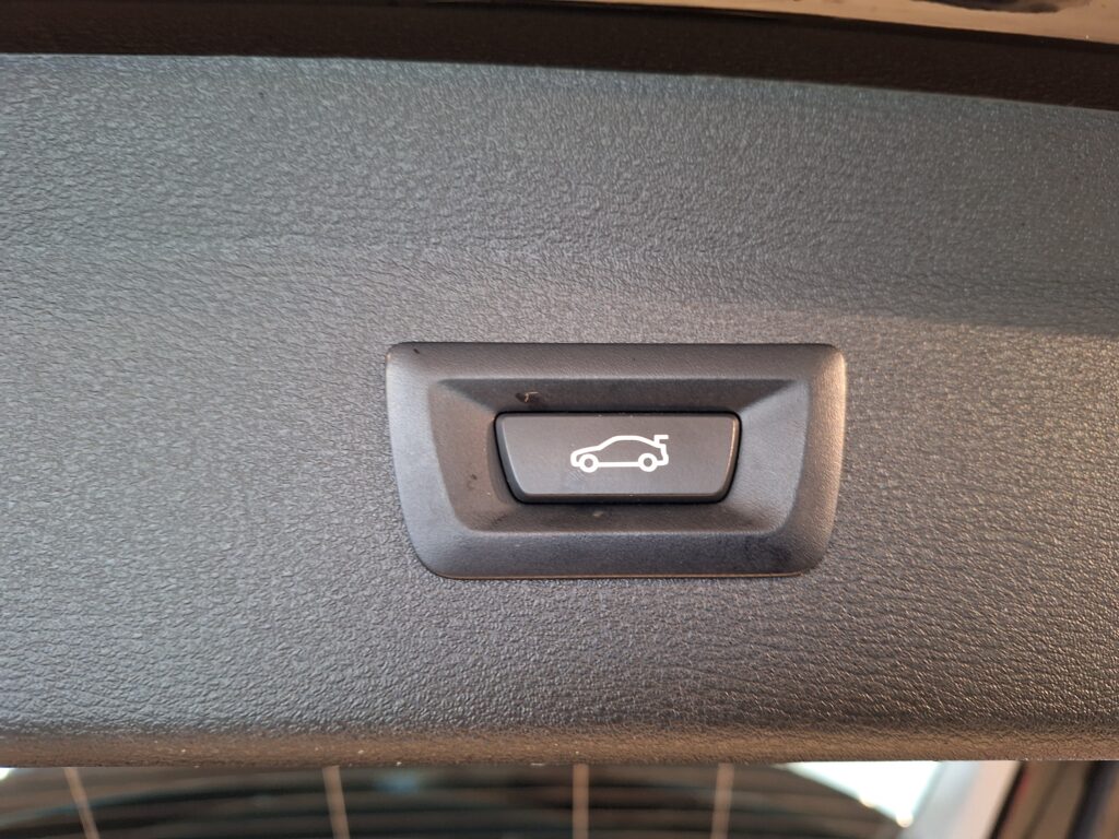 BMW X1 sDrive18iA