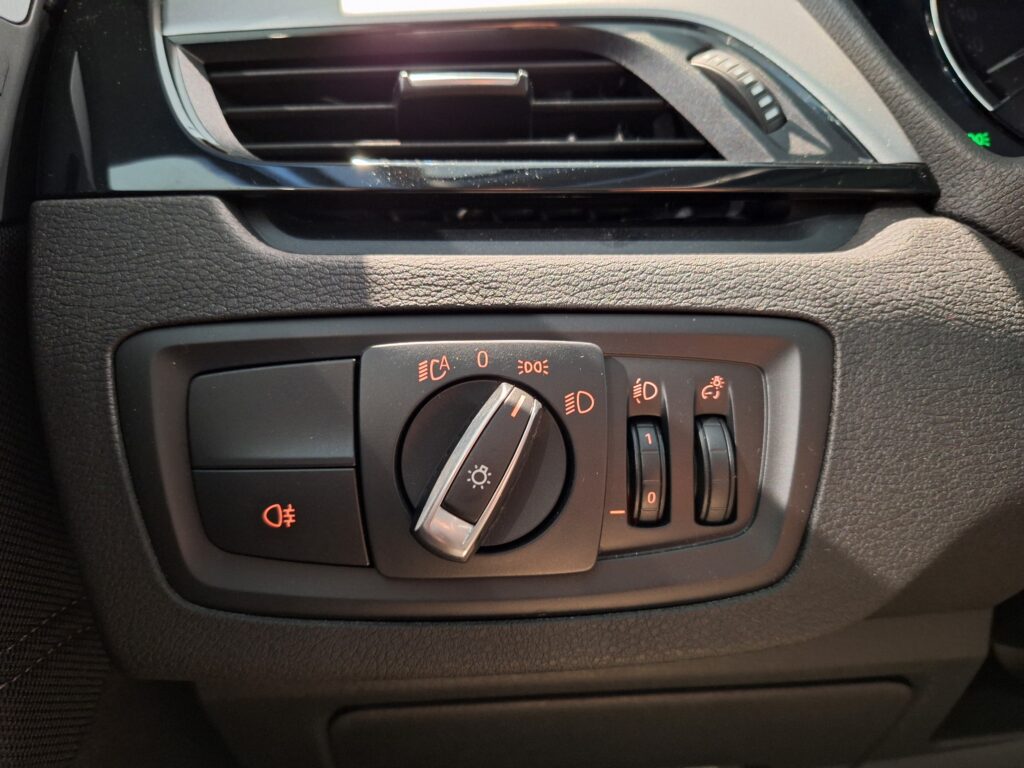 BMW X1 sDrive18iA