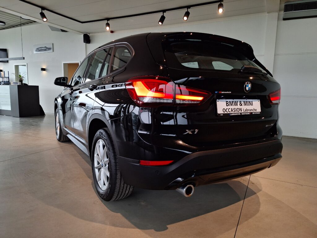 BMW X1 sDrive18iA