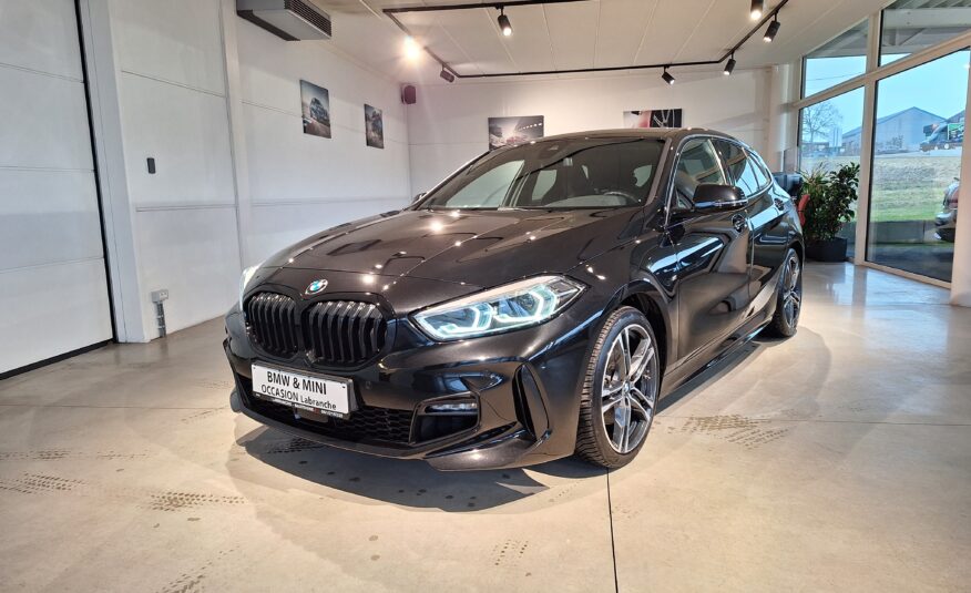 BMW 118IA sDrive M-SPORT