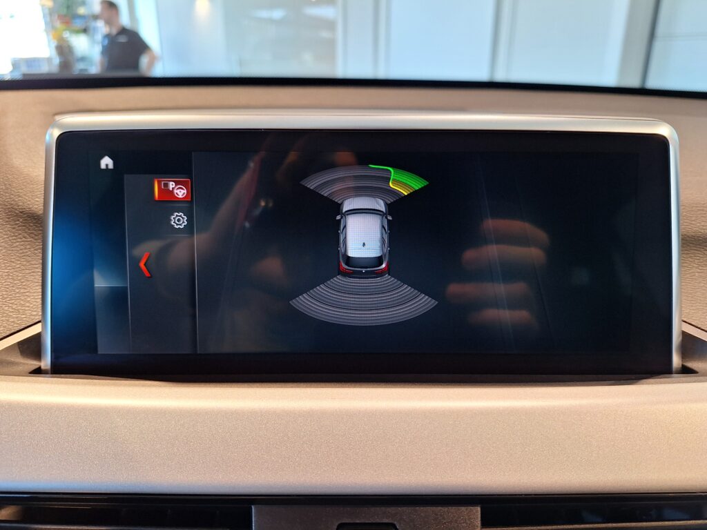 BMW X1 sDrive18iA