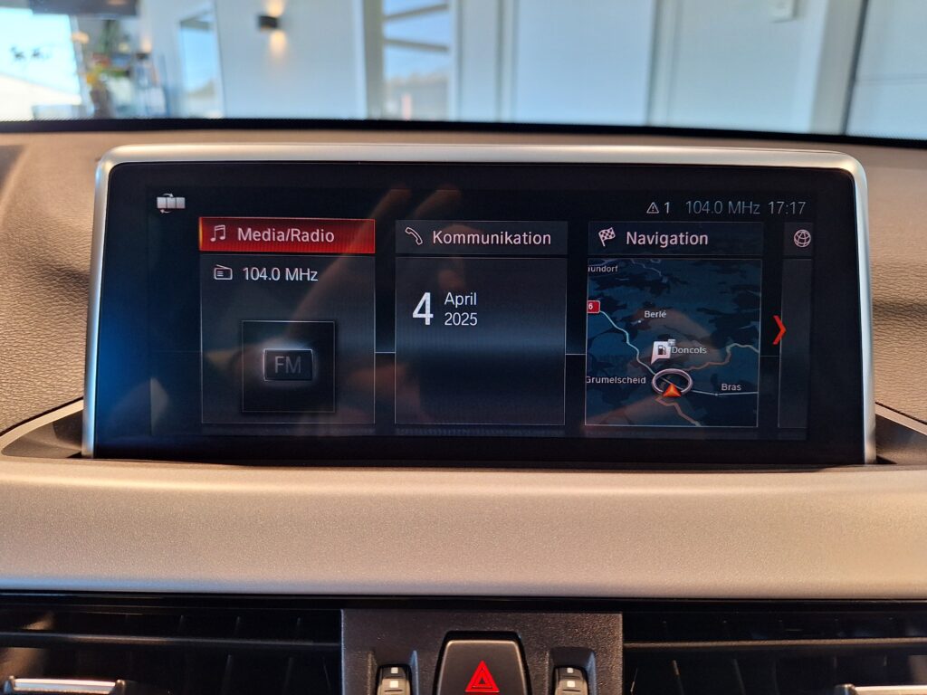 BMW X1 sDrive18iA