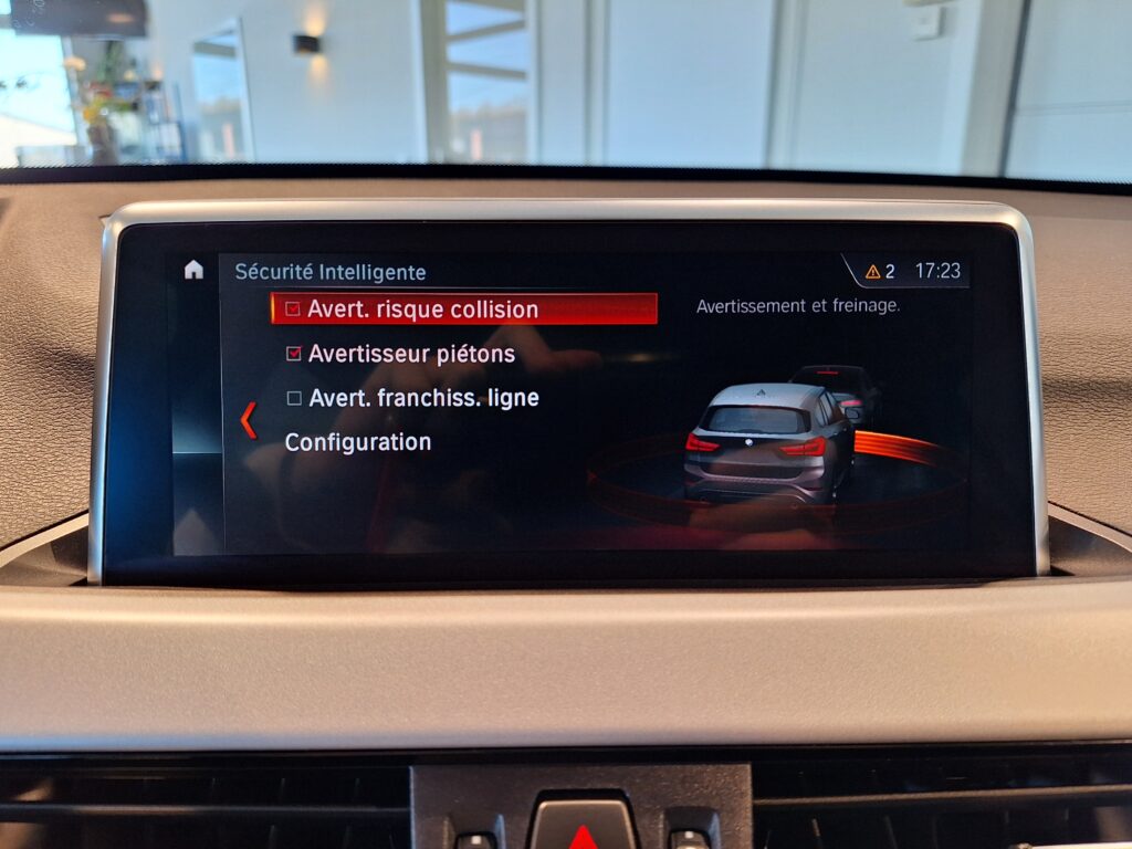 BMW X1 sDrive18iA