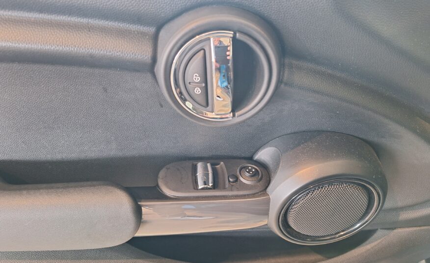 MINI Cooper D