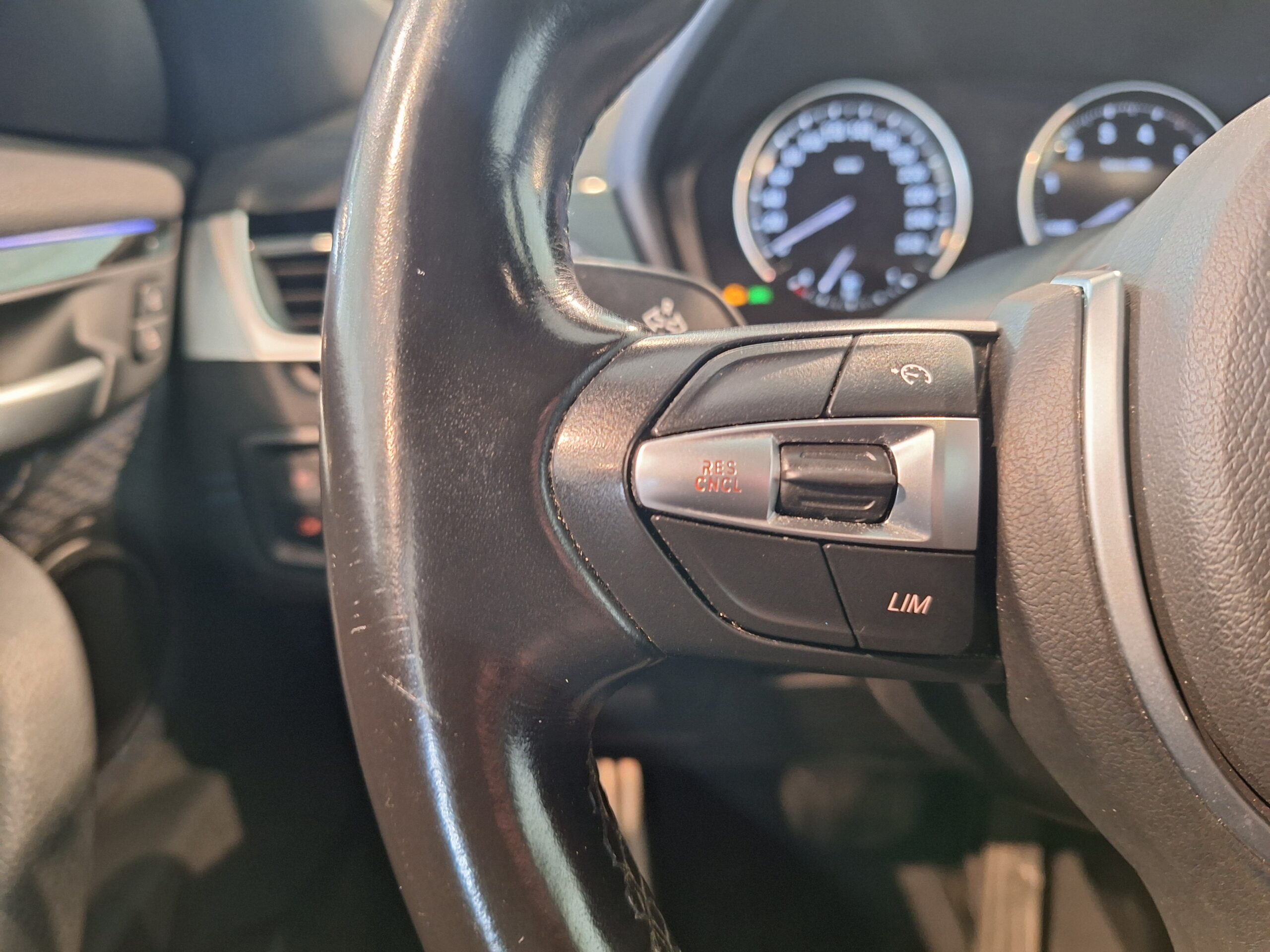 BMW X1 18I M-SPORT