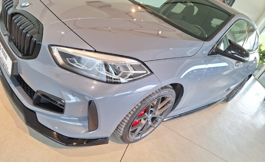 BMW 118I M-SPORT