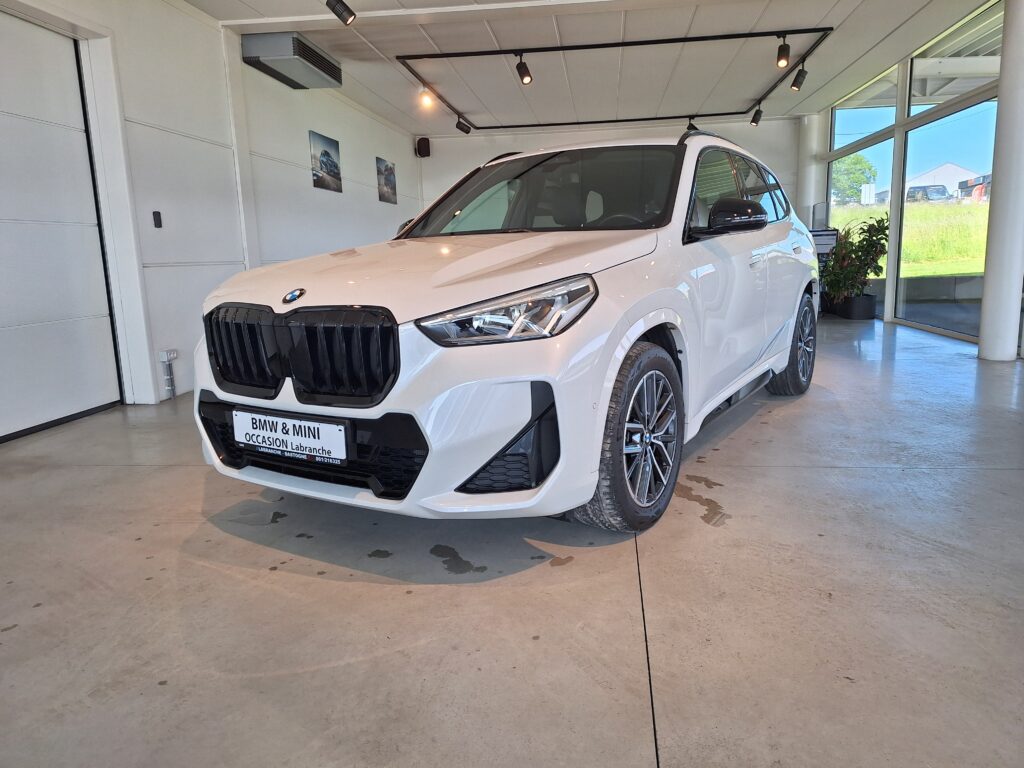 BMW X1 sDrive 18i as M-SPORT