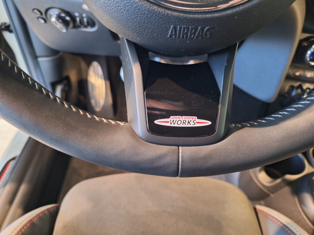 MINI COOPER PACK JCW