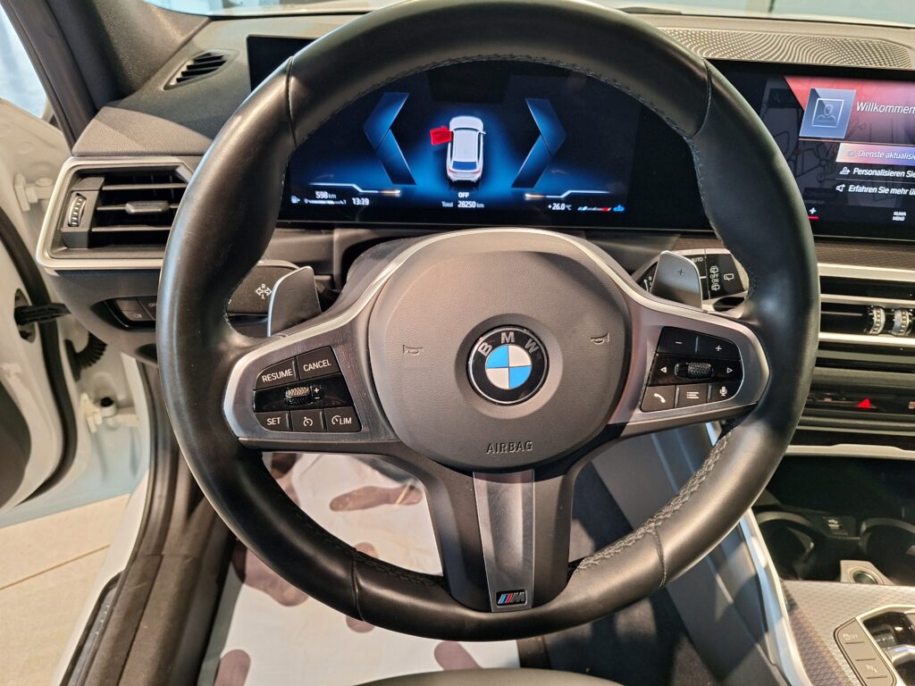 BMW 318Das TOURING sDrive M-SPORT