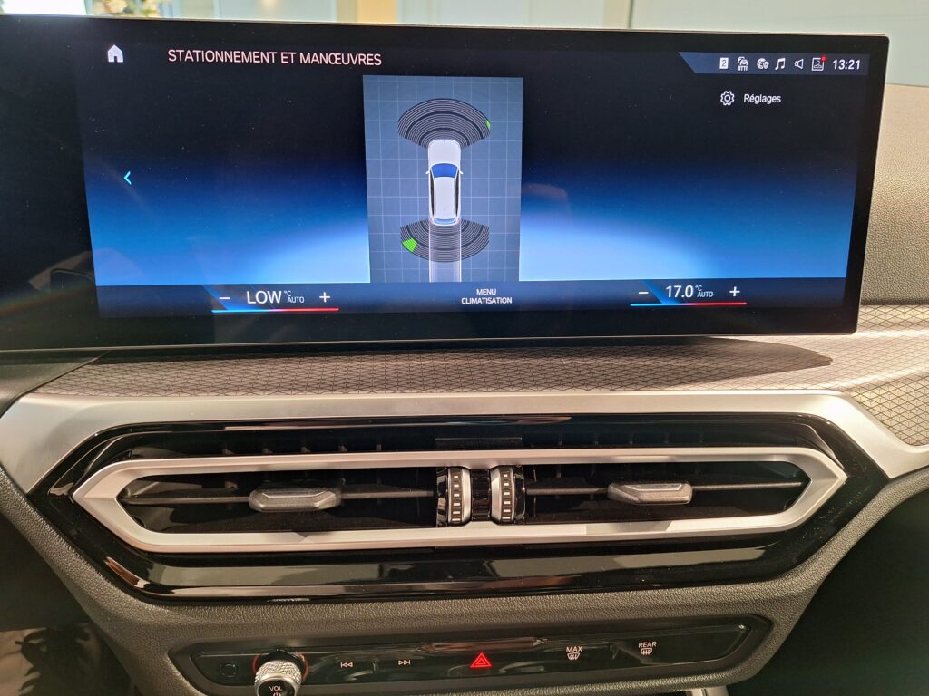 BMW 318Das TOURING sDrive M-SPORT