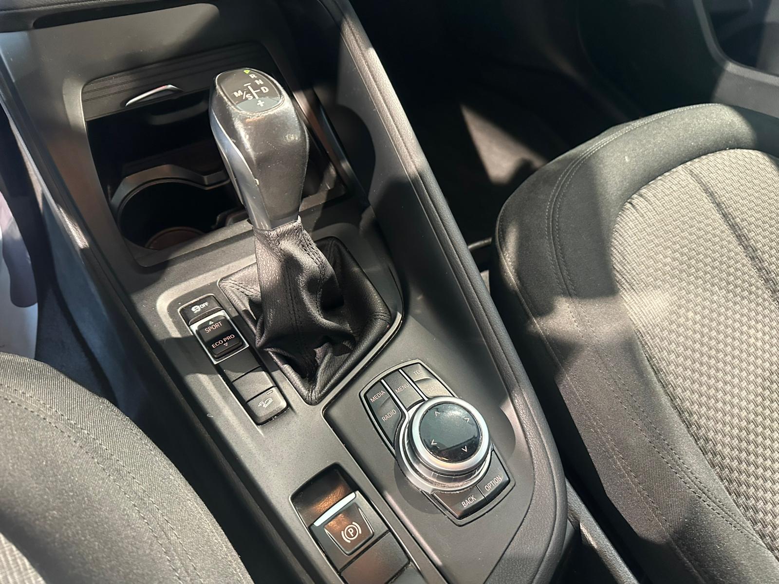 BMW X1 18D xDrive