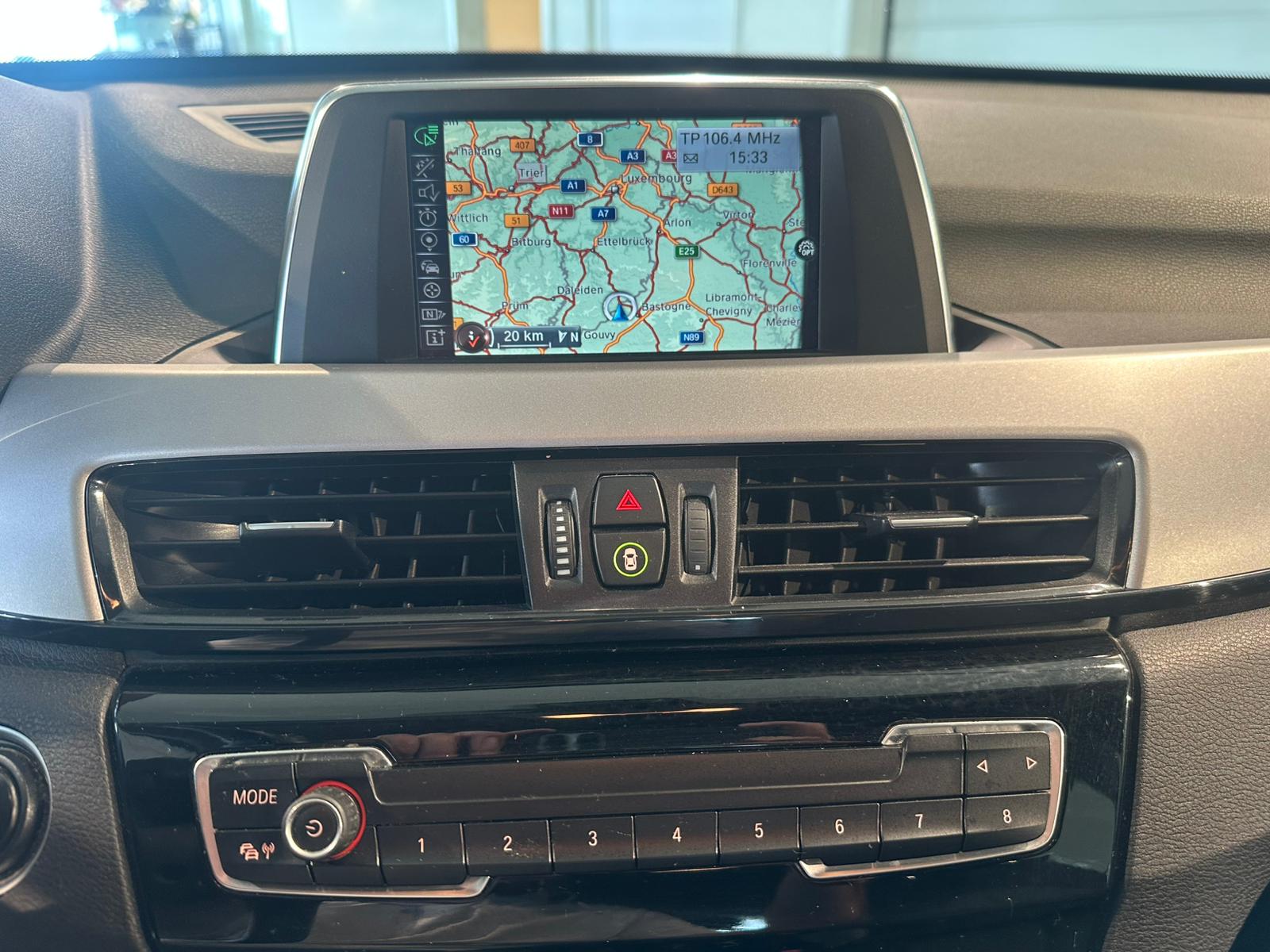 BMW X1 18D xDrive