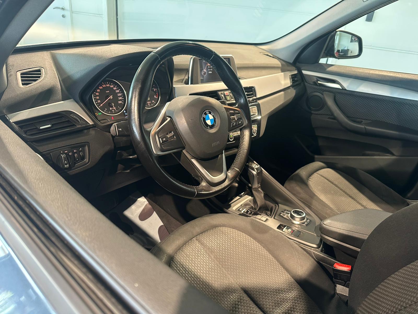 BMW X1 18D xDrive