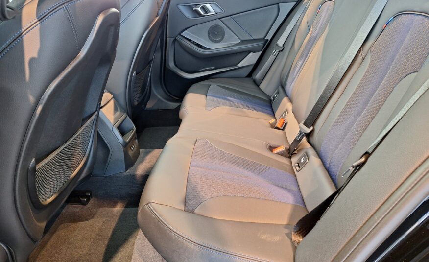 118IA sDrive M-SPORT