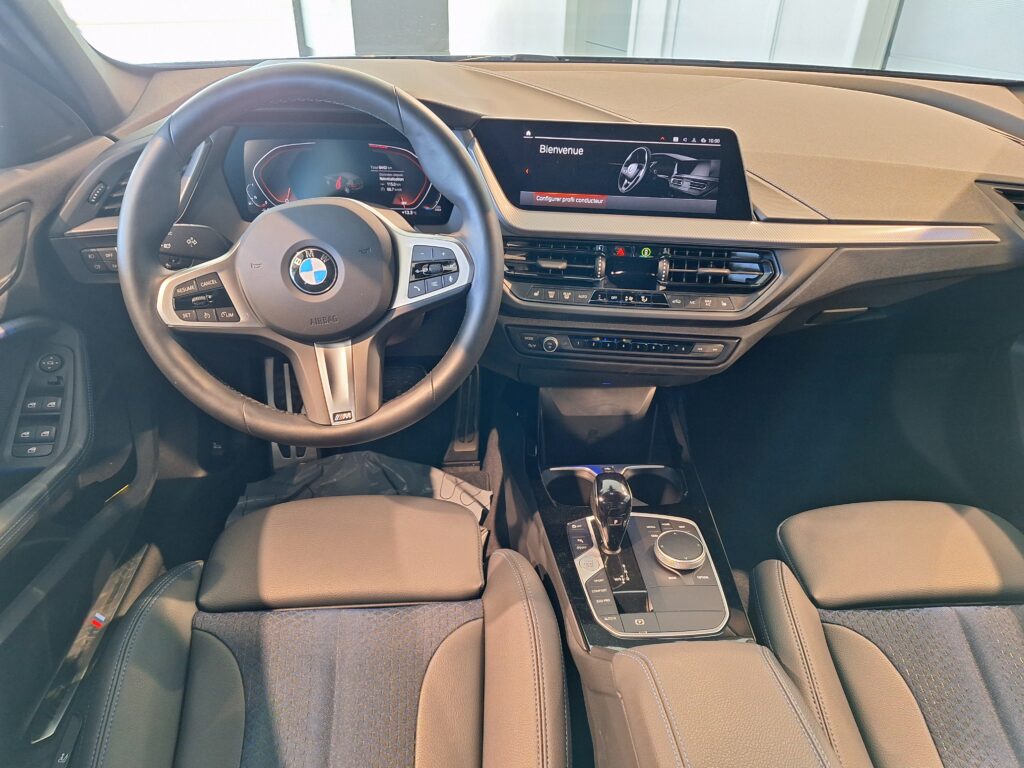118IA sDrive M-SPORT