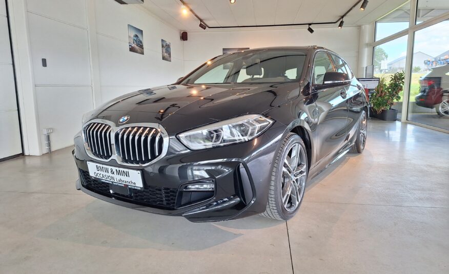 118IA sDrive M-SPORT