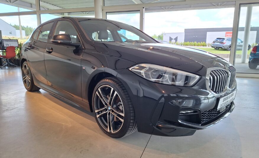 118IA sDrive M-SPORT
