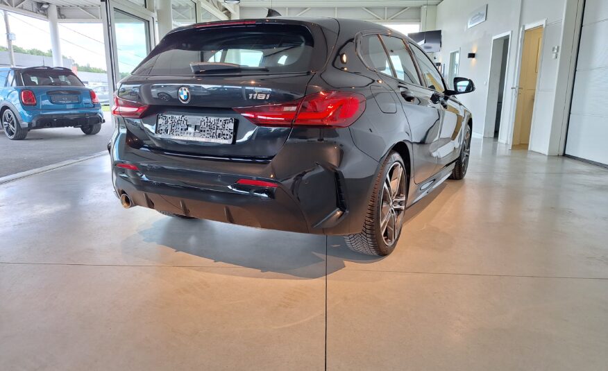 118IA sDrive M-SPORT