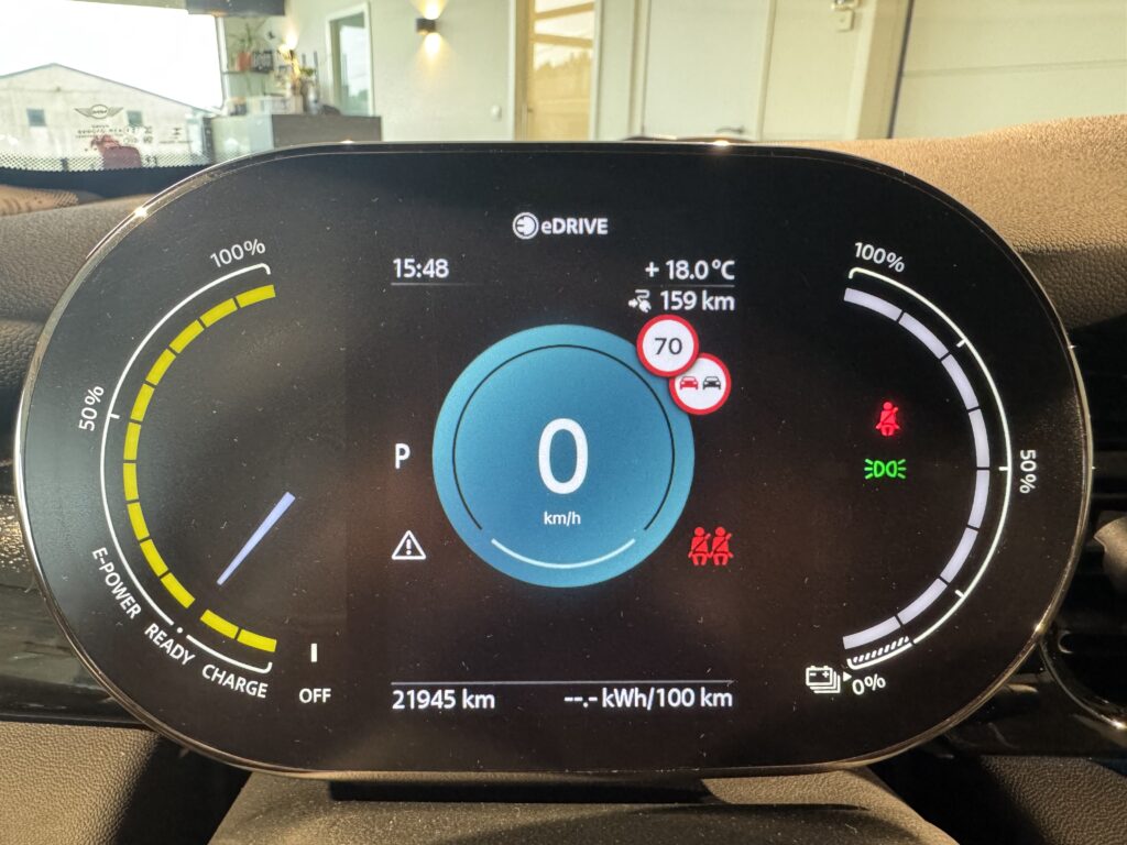 MINI COOPER SE ELECTRIQUE ( 240KM d’autonomie)