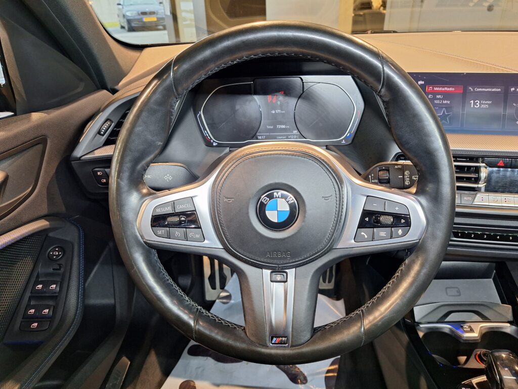 BMW 118I sDrive M-SPORT