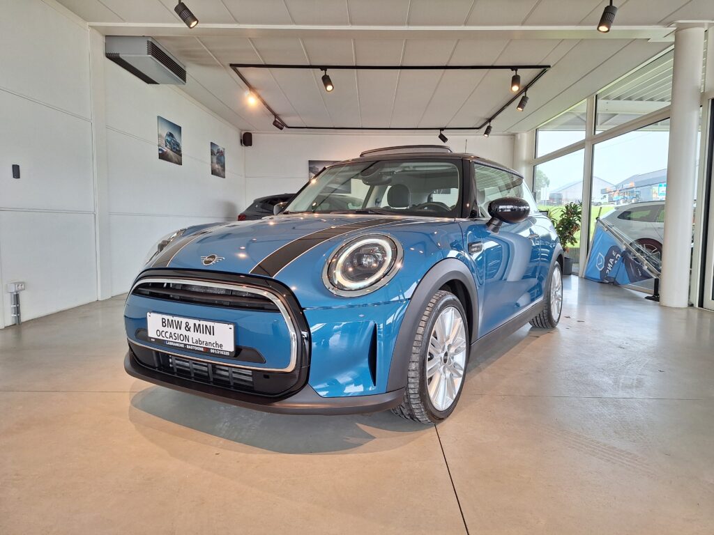 MINI COOPER CAMDEN EDITION