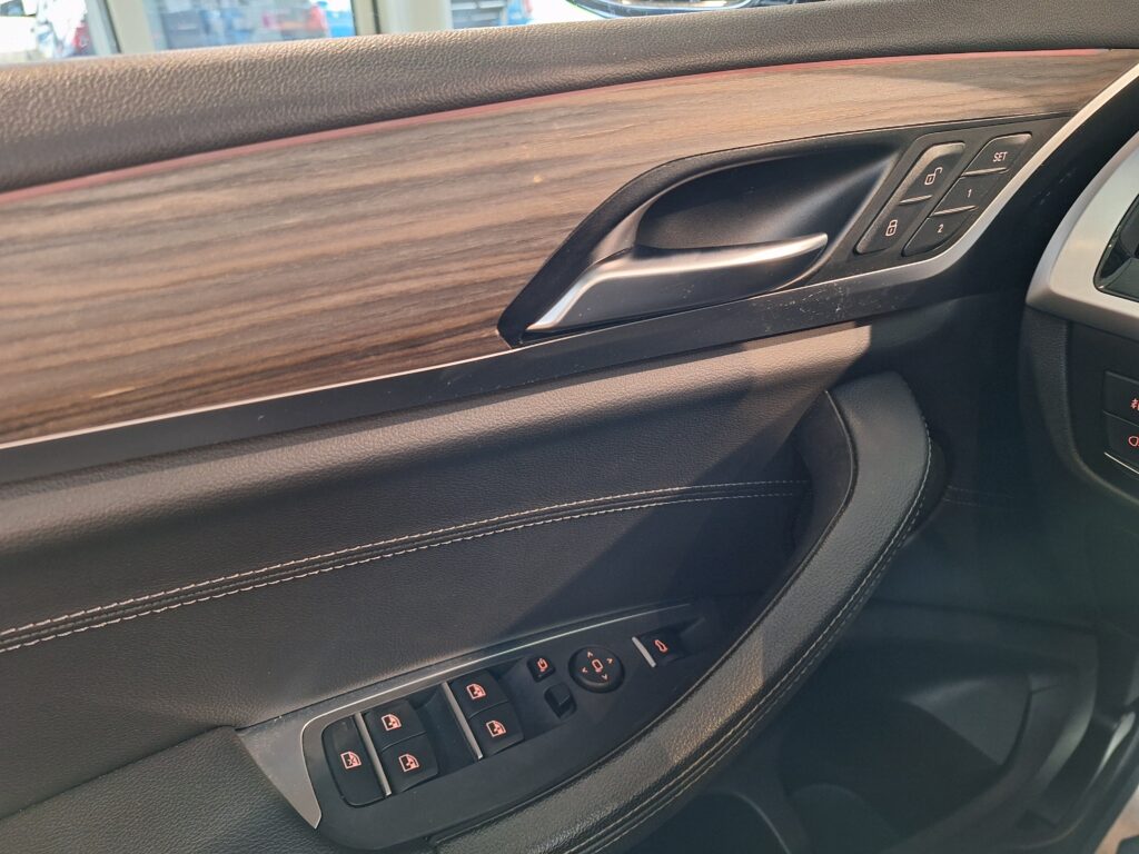 BMW X3 sDrive18Das M-SPORT / EN ARRIVAGE